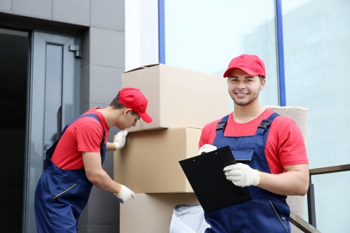 Packing and loading a removal van in Hollandpark
