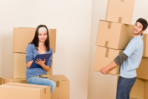 Organized Hollandpark removals service completing a move