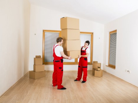 Packing and loading service for a property in Hollandpark